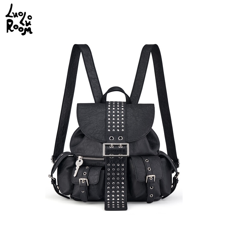 Luoluoroom Original Black Backpack with the Design of a Double Shoulder Strap and a Love Heart