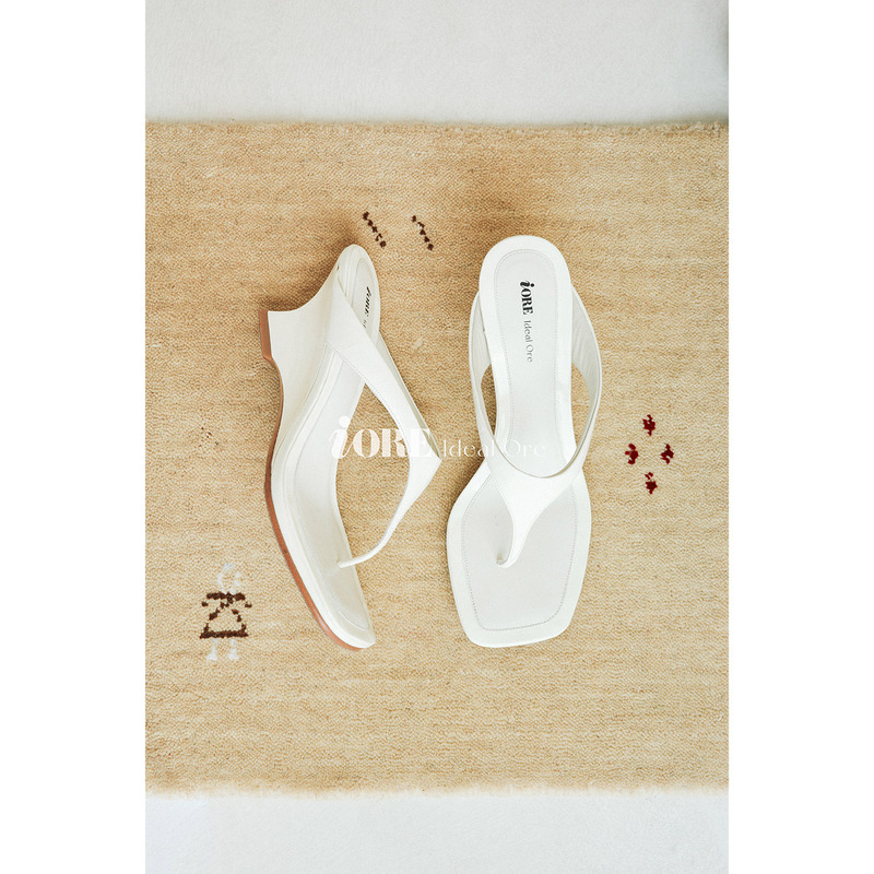 Iore Ideal Mineral Designer Original Simple Modern Sharp Wedge Heel Flip-Flops Sandals Iore Ideal Mineral Designer Original Simple Modern Sharp Wedge Heel Flip-Flops Sandals