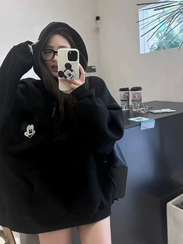 Ранняя осень, универсальный свитшот на правое плечо, женская новинка 2025 года, популярный стиль, модный корейский стиль, ленивый стиль, утягивающий наряд в корейском стиле