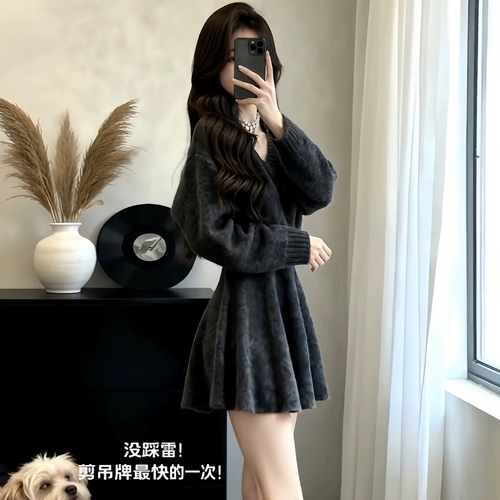Корейский наряд 2025, супер горячая, уникальная, красивая, великолепная зимняя одежда, полный комплект юбок и костюмов с короткими юбками для женщин, новый стиль