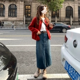 2025 Новый костюм красного платья для женщин весенним матчем с полным набором высококачественных наборов богатых богатых девушек.