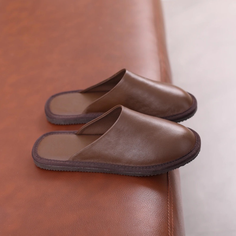 Genuine Leather Slippers for Men and Women, High-End Cowhide Slippers for Home, Office Floor Slippers, Non-Slip, First-Layer Cowhide, Closed-Toe, All-Season