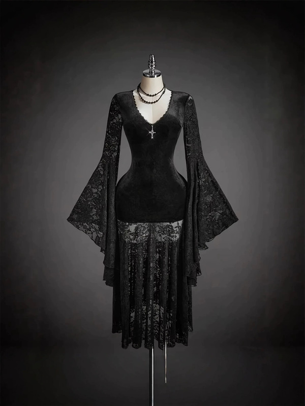 Halloween Gothic Style Lace Splicing Bell Sleeve Slim Dress Party Dress Elegant Long Dress