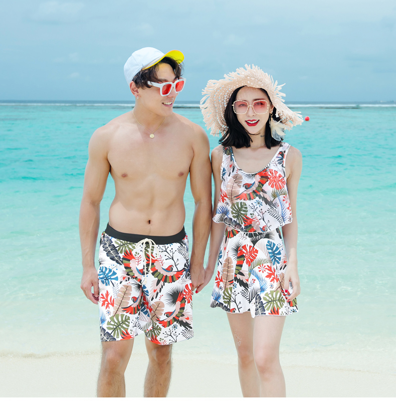 2018 cặp đôi mới chia hai mảnh che bụng thon gọn thép gợi cảm hỗ trợ kích cỡ ngực tụ tập áo tắm mùa xuân nóng bỏng 	đồ đi biển cặp đôi	