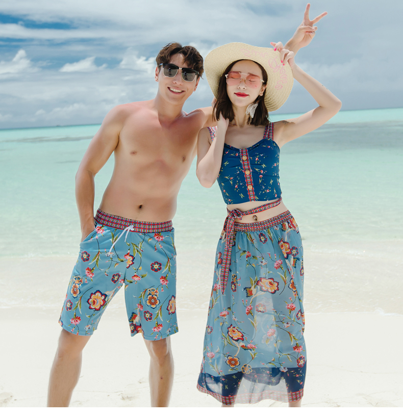 Cặp đôi mới áo tắm bikini mỏng chia nhỏ tập hợp quần bơi nữ ba mảnh nóng mùa xuân quần bãi biển 	đồ đi biển đôi nữ