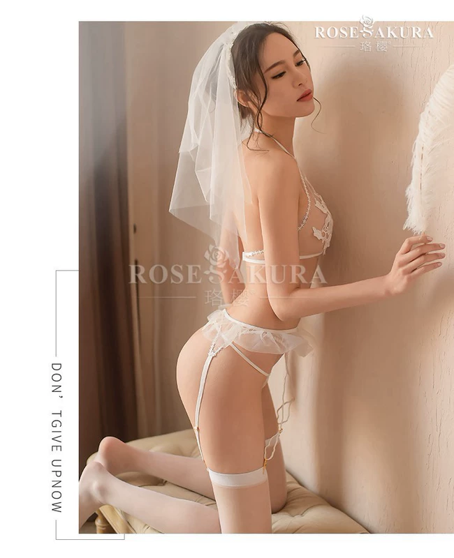 Sexy garter vớ phù hợp với vớ cô dâu khiêu dâm đồ lót ba điểm hầu gái nhỏ quan điểm ngực