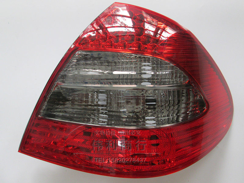 Applicable Benz W211 E200 E200 E240 E240 E350 E350 rear tail light brake light LED reversing light-Taobao
