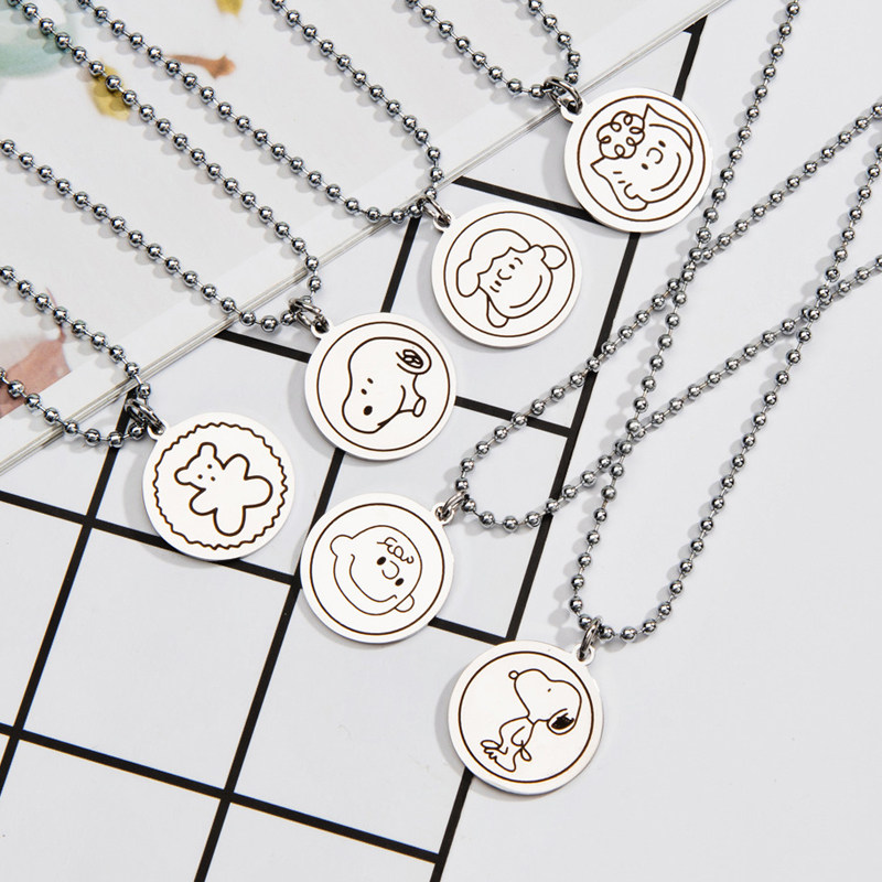 ins Snoopy Charlie cute girl heartland cool disco couple necklace cartoon girlfriend collarbone chain sweater chain