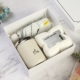 Белый практический подарок W310