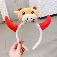 LQ8908E Bull White Hair Hoop