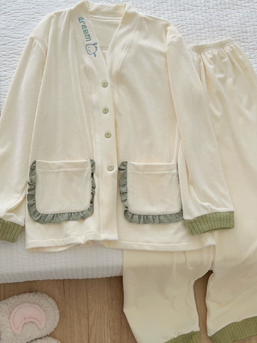 Небольшая бархатная зимняя пижама, удерживающий тепло милый коралловый бархатный комплект, в стиле Шанель, коллекция 2023