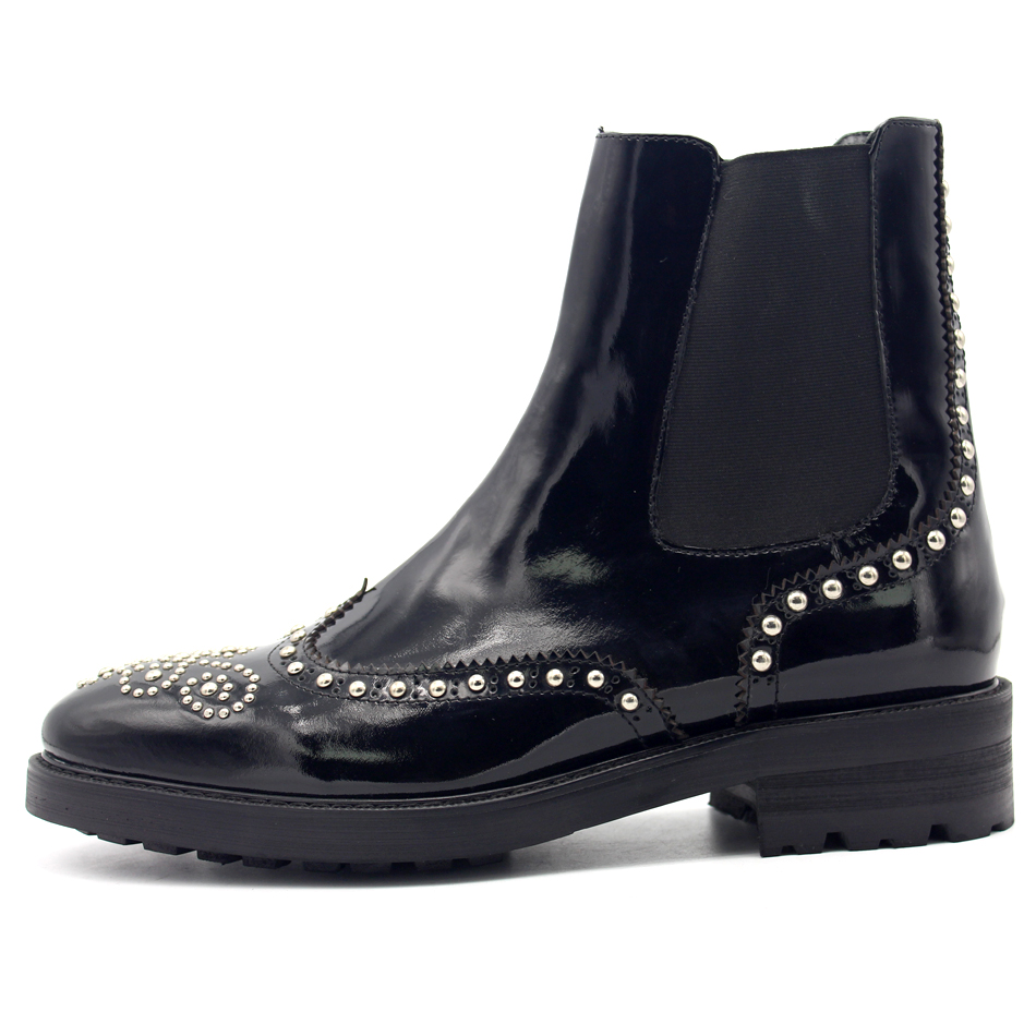 european chelsea boots