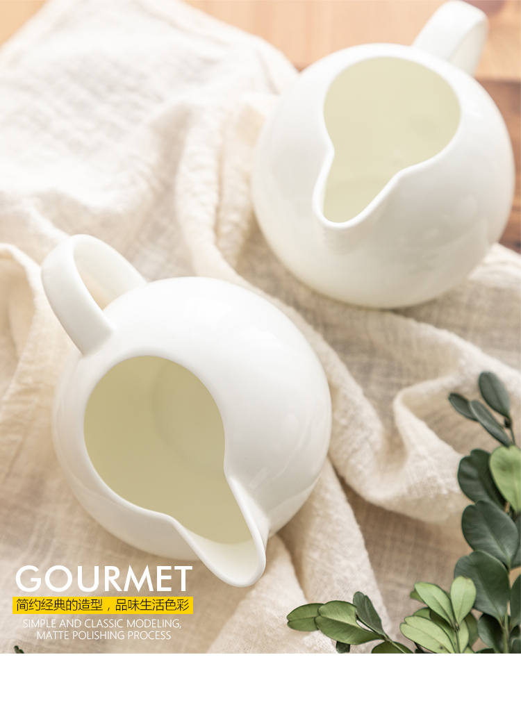 Xương Trung Quốc Tiếng Anh bình sữa gốm sứ bình sữa cà phê cộng với cốc sữa mini bình sữa nhà nhà kiểu dáng ly ong máy xay cà phê cầm tay