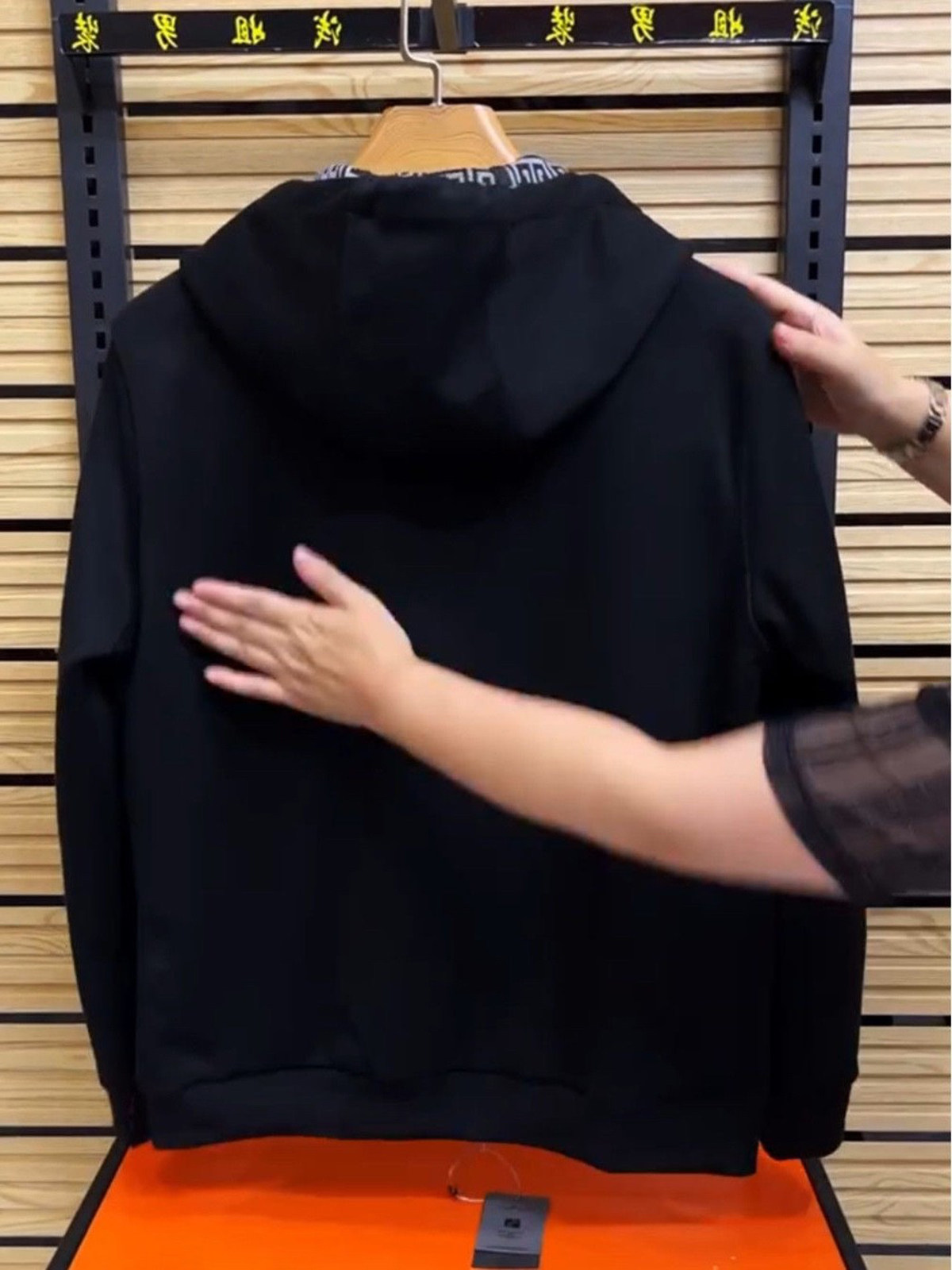 FALL|WINTER 2024 FASHION HOODED JACKET TOP MENS SENSE OF LUXURY TRENDY HANDSOME COMFORTABLE CASUAL AND VERSATILE JACKET