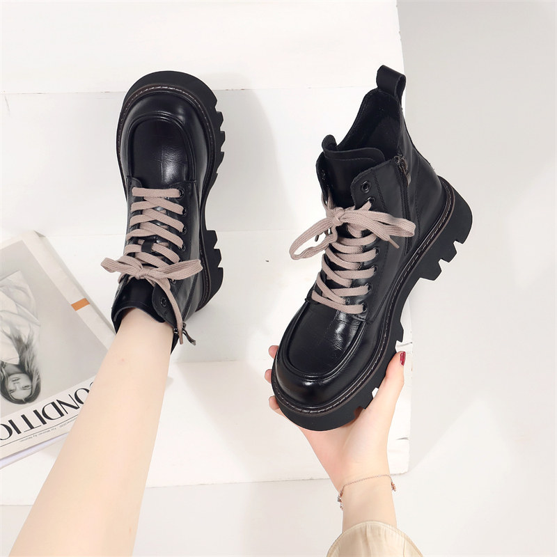 Genuine leather Martin boots women's 2022 new net red hot style thick bottom fashion foreign style British style winter plus velvet short boots