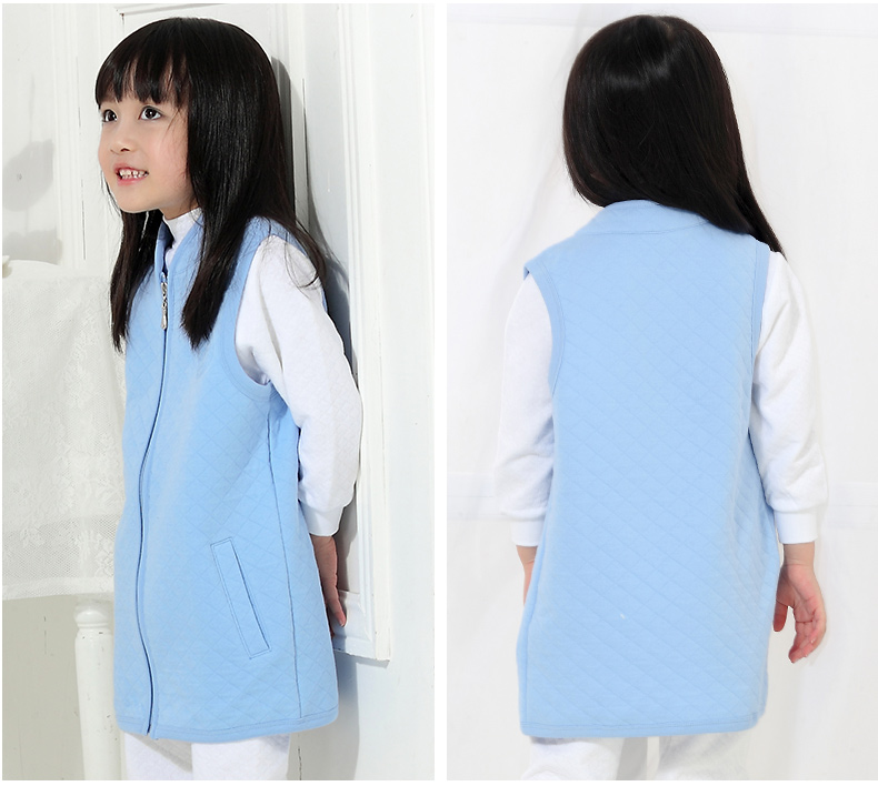 Nên diện áo thun cotton thoáng mát cho bé gái cotton mềm mại ấm áp áo vest dây kéo dày áo ngực không dây