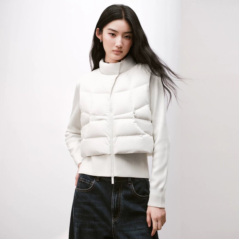 Same Style as in the Mall, 2026 Autumn and Winter New Lightweight Bubble Patchwork Slim-Fit Ribbed down Jacket for Women A1Acg4246