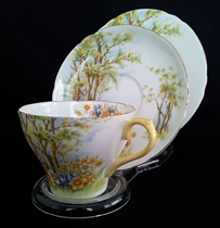 Booked UK Shelley Antique High-end Bone Porcelain Coffee Cup DAFFODIL Water Fairy three-piece set