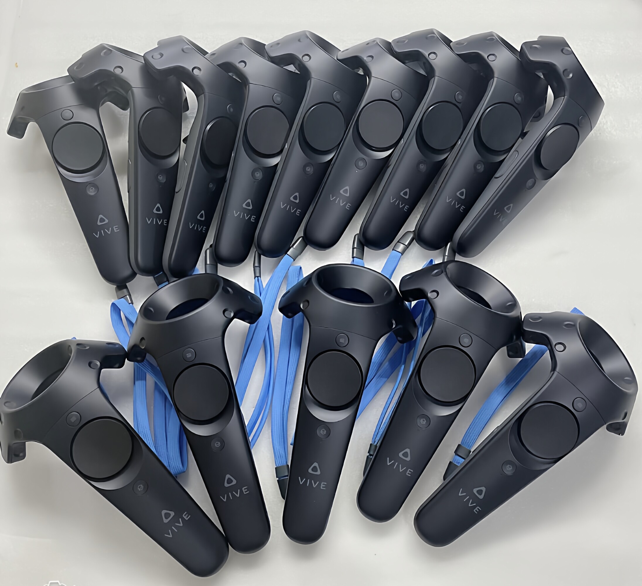 HTC Vive VR手柄怎么配对?2025年新手柄无线操控新玩法全解析-AI眼镜-淘宝好物网