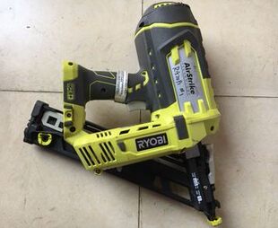Подлинный импорт подержанный инструмент Liangming Ryobi Libyou 18 В косой мастер литий зарядка пистолет плотник использовать