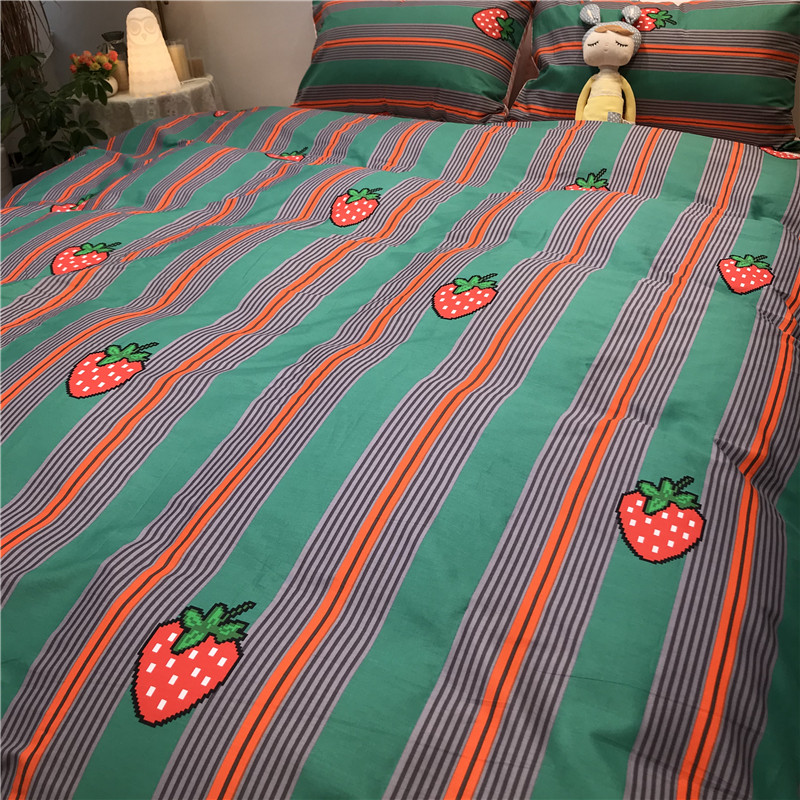 ins Nordic minimalist green striped strawberry four pieces full cotton pure cotton 1 5m1 8 m quilt cover sheet girl's heart