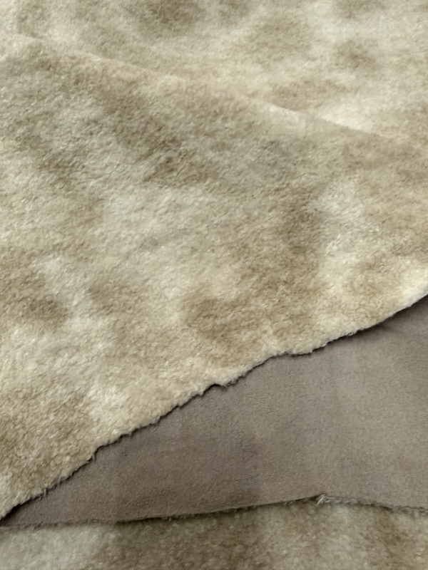Autumn and Winter Soft Lamb Wool Alpaca Imitation Fur Integrated Lamb Wool Fabric Thick Coat Material