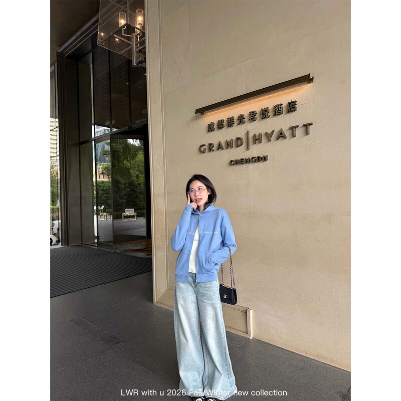 Lwr with U Blues Special Edition Korean Letter Print Loose Hooded Sweatshirt Casual Cardigan Jacket Top Lwr with U Blues Special Edition Korean Letter Print Loose Hooded Sweatshirt Casual Cardigan Jacket Top