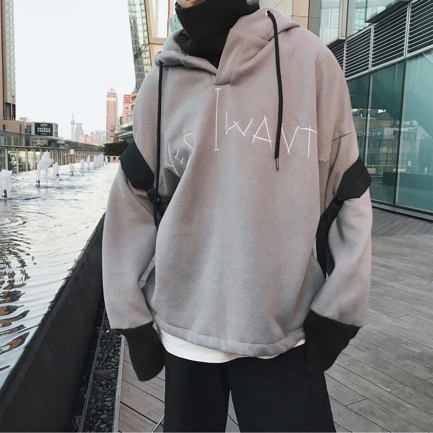 Sweatshirt homme TIAOTA en Polyester - Ref 3128450 Image 1