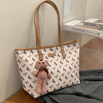 Hong Kong womens bag 2020 new pet fashion large capacity shoulder bag portable tote bag