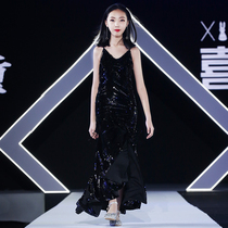 Childrens dress fishtail skirt girl black high-end middle and big childrens fashion foreign fashion catwalk show small host piano costume