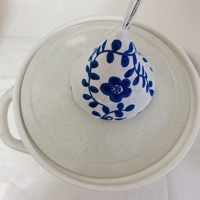 Japanese pure hand-made floral triangle pot cap kitchen casserole earth pot cast iron pot clip cap pure cotton hemp anti-scalding insulation pad