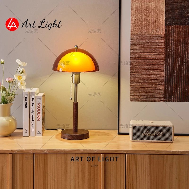 Ro Designer French Mid-Century Style Bedroom Bedside Table Lamp American Retro Simple Modern Study Living Room Atmosphere Lamp