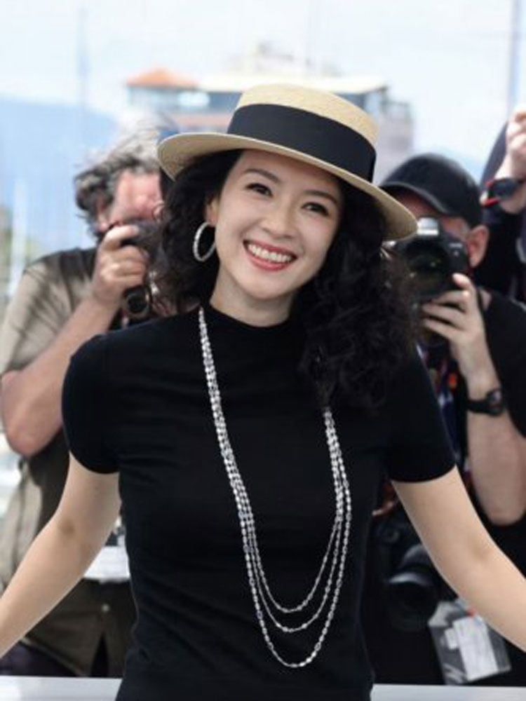 チャン・ツィイーがカンヌで着用したのと同じスタイルのリボン付きサンハット、女性用日焼け防止麦わら帽子、夏用のフレンチヘップバーン風帽子。