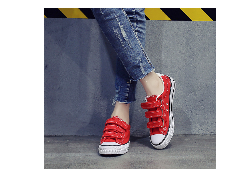 Mùa thu mới Giày vải Velcro nữ phẳng đáy hoang dã Học sinh Hàn Quốc màu rắn Giày gió retro giày retro giầy converse nữ