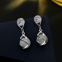 S925 silver needle autumn and winter new style opal earrings female exquisite small zircon water drop earrings simple atmosphere earrings