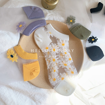 A socks shop lady summer thin transparent glass stockings short socks low-help small daisy flower Korean version of tide ins