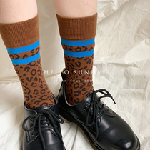 BAO WEN a socks shop autumn and winter cotton socks fashion magazine college style Korean version two bar ins tide socks