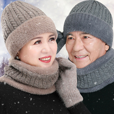 Головной убор В пожилых