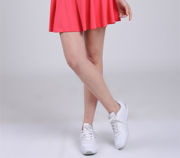 Mùa hè phụ nữ lỏng lẻo kích thước lớn váy tennis trắng thể dục nhịp điệu Jiamusi cầu lông váy váy váy trò chơi mẫu áo thể thao nữ đẹp
