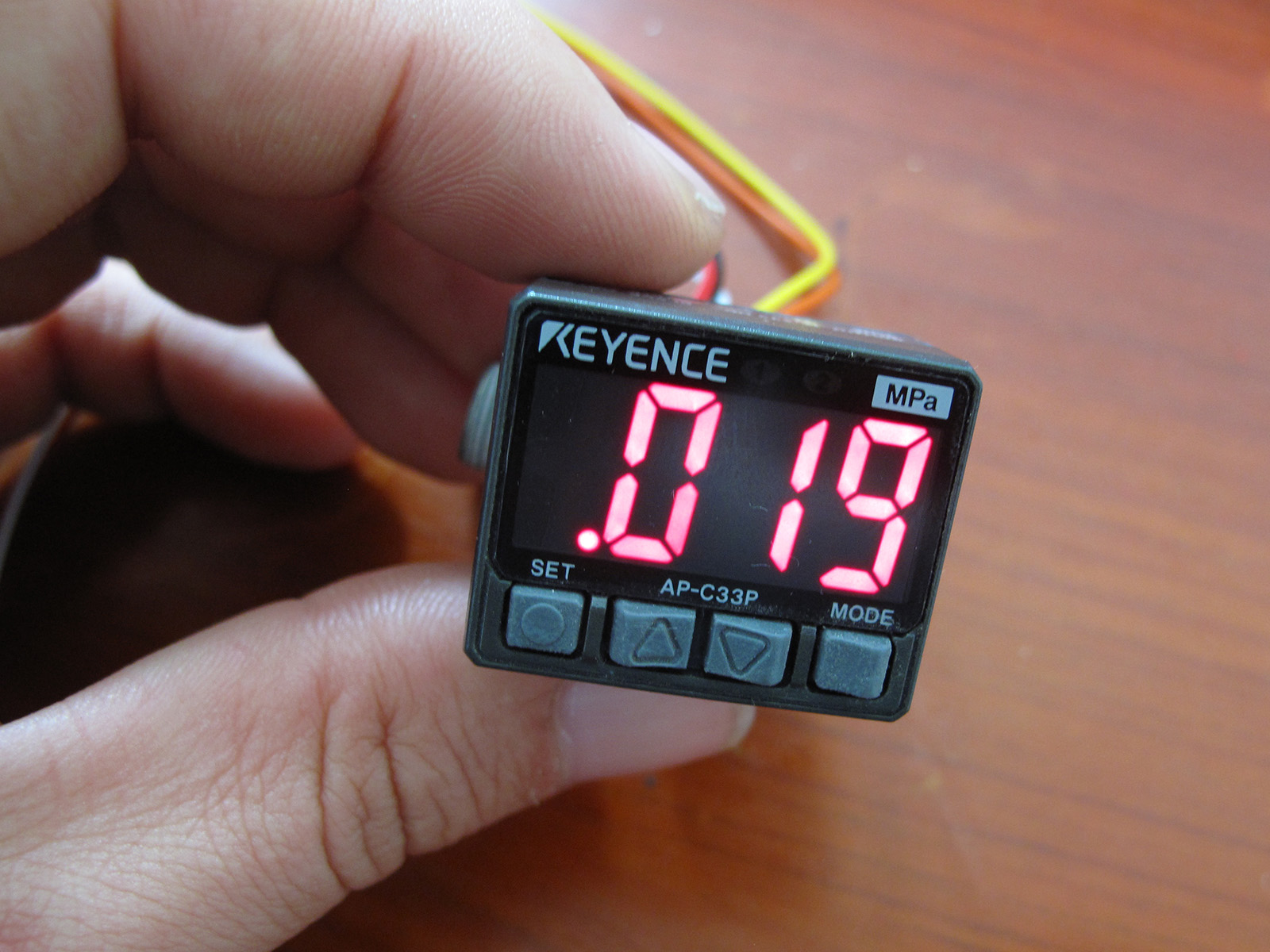 Original KEYENCE AP-C33P Digital pressure switch sensor