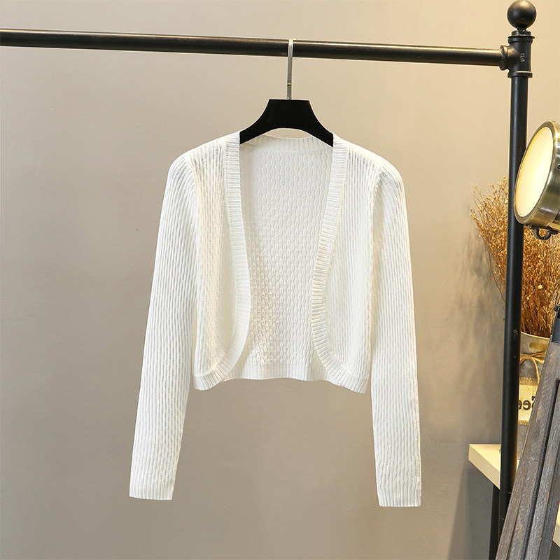 Knitted Cardigan for Women, Short Style, Summer 2026, Thin, Versatile, Slim Fit, Flattering, Can Be Paired with Skirts, Outerwear, Sun Protection Jacket