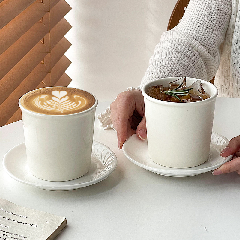 ins Simple White Ceramic Coffee Cup and Saucer Set, Latte Art Milk Cup, Hand-Held Cup, Australian White Latte Drinking Cup ins Simple White Ceramic Coffee Cup and Saucer Set, Latte Art Milk Cup, Hand-Held Cup, Australian White Latte Drinking Cup