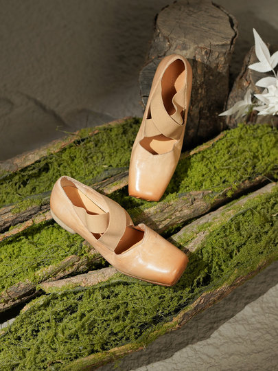 French-Style Stunning Washed Horsehide Mary Jane Shoes Paired with Skirts, Women's Shoes, Purple Pig Nose Ballet High-Heeled Shoes for Women