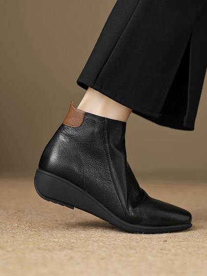 Super soft first-layer sheepskin small wedge-heeled short boots for women winter size 40 genuine leather soft sole comfortable and not tiring feet slimming mid-heeled nude boots