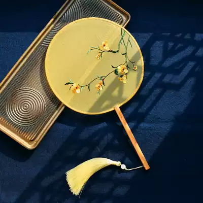 Chinese style Hanfu dance long-handled fan Retro style embroidered group fan Women's classical palace fan Round cheongsam