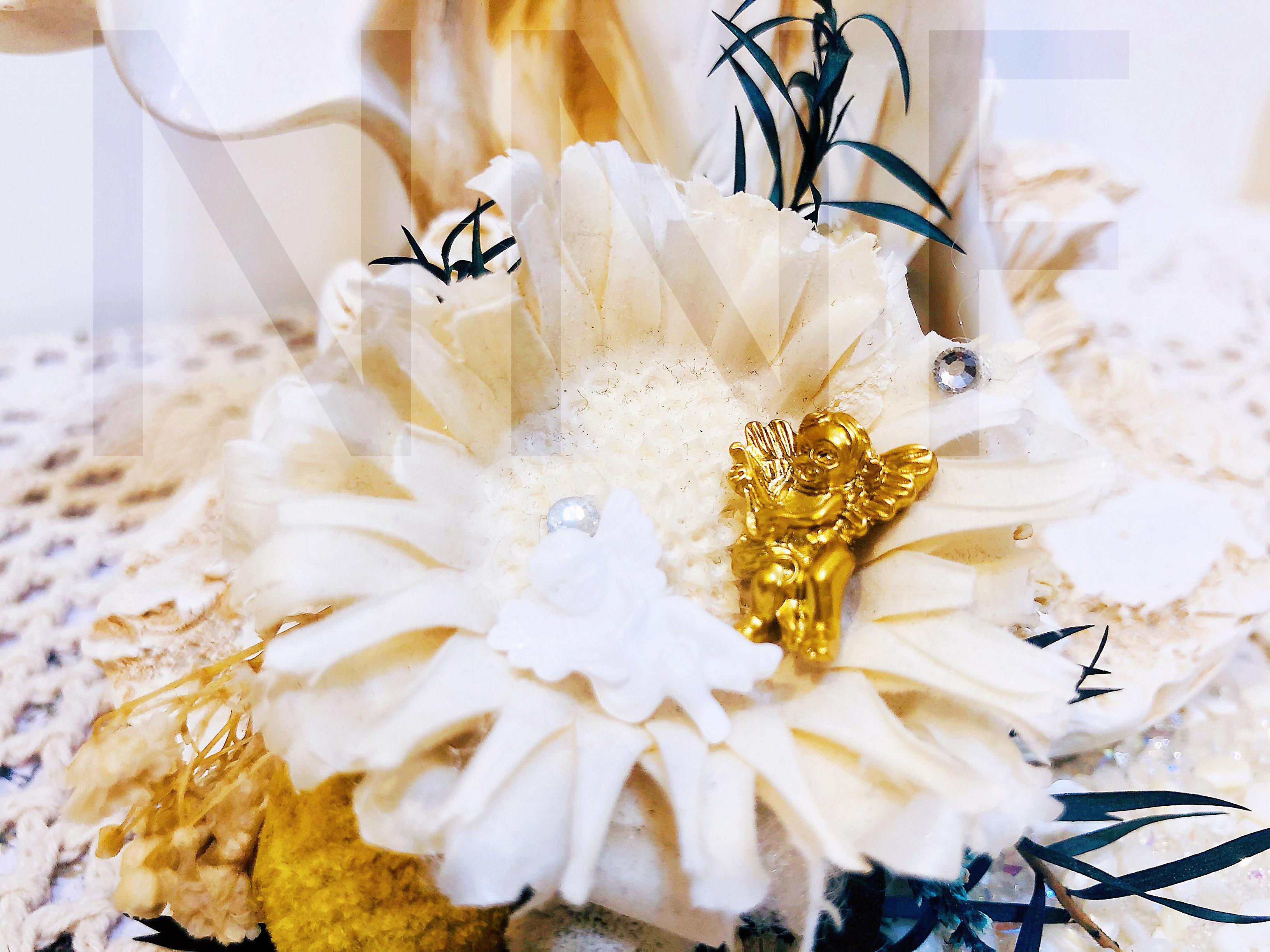 New Resin Hard Plastic Bicolor Mix Angels Medecine Ornaments 9 9 Yuan 20 Niu Niu Fan Mei-A New Pine