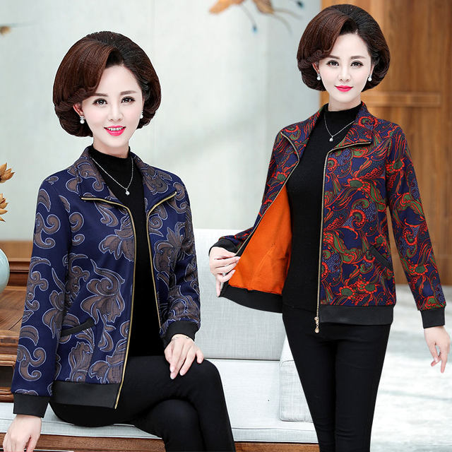 Middle-aged and elderly women's 2019 spring and autumn new coats, middle-aged mothers' autumn clothing, short-style tops, 50-year-old velvet jackets