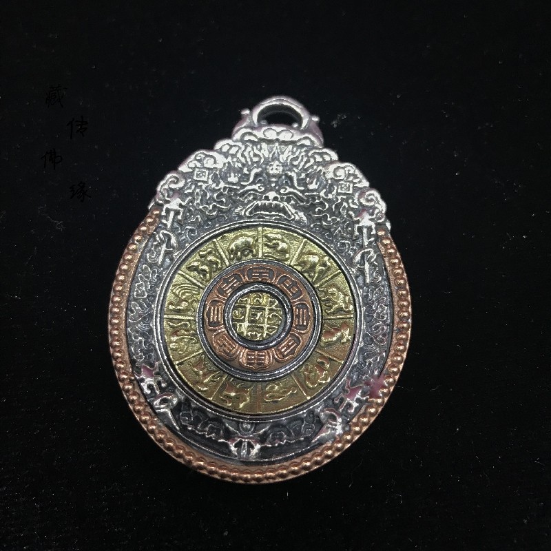 Tibetan Buddha margin 925 sterling silver red copper double-sided nine palace gossip card to do the old back cross pestle