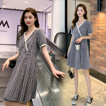 Pregnant womens lactation summer short sleeve pregnant womens embroidered floral skirt temperament feeding milk skirt Net red Korean version