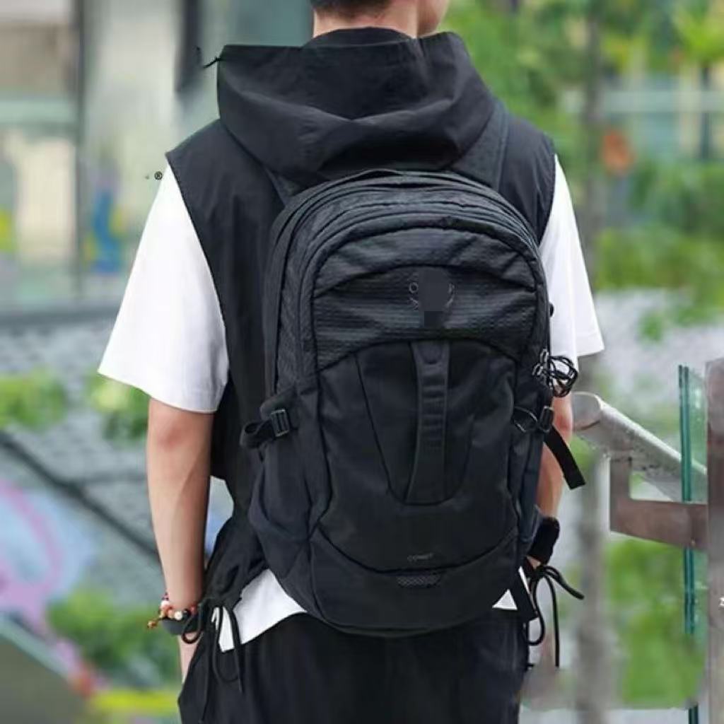Popular Comet 30L backpack, outdoor sports, urban commuting, mountaineering, commuting, outing, computer backpack